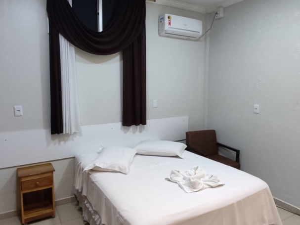 Hotel Raludi - Quarto Solteiro (Single)